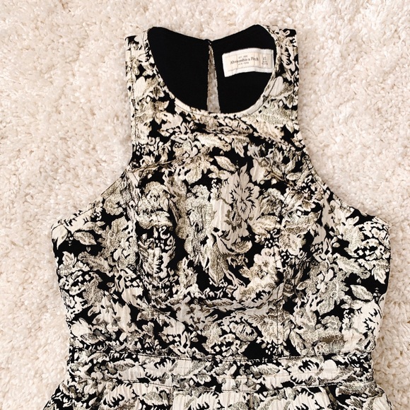 Abercrombie dress - Picture 3 of 4